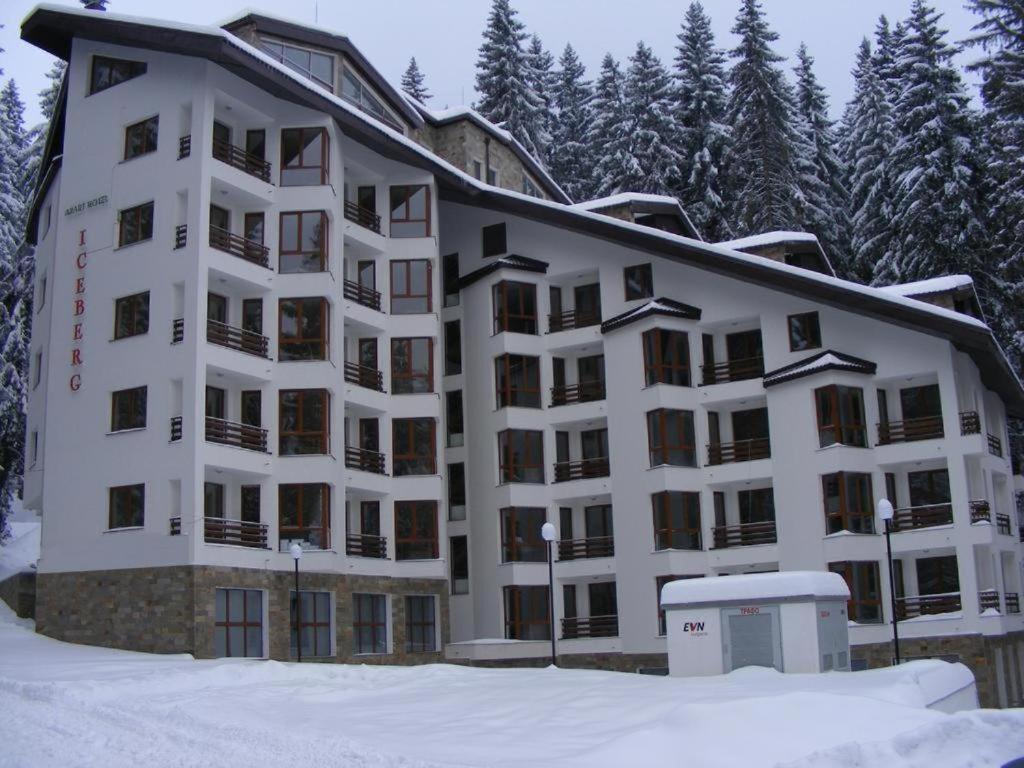 Winter Аpartments Gerovi Apartment Pamporovo Ngoại thất bức ảnh