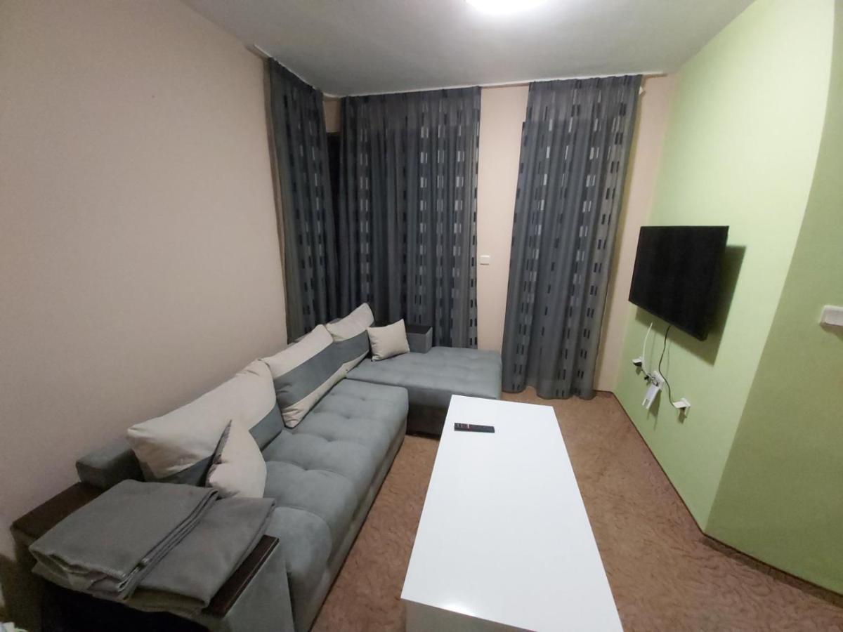 Winter Аpartments Gerovi Apartment Pamporovo Ngoại thất bức ảnh